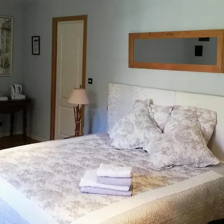 Le Domaine Des Platanes 3*