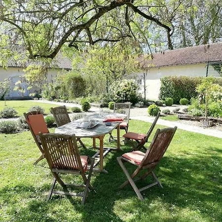 Le Domaine Des Platanes 4* Bourg-Charente