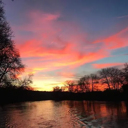 Le Domaine Des Platanes