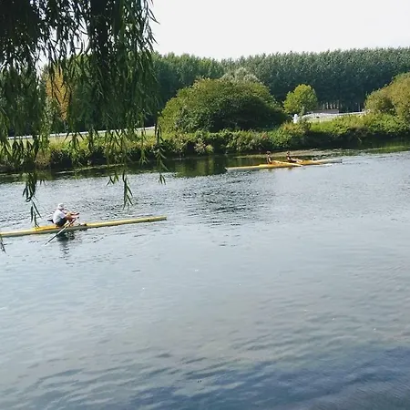 Le Domaine Des Platanes